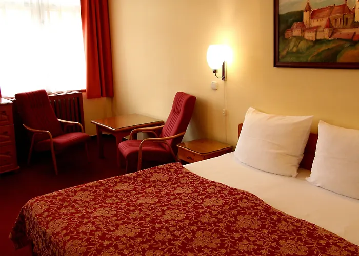 Unitas Hotel 4*