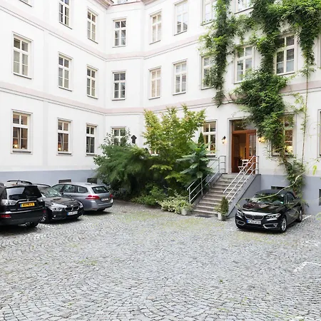 Unitas 4* Prague