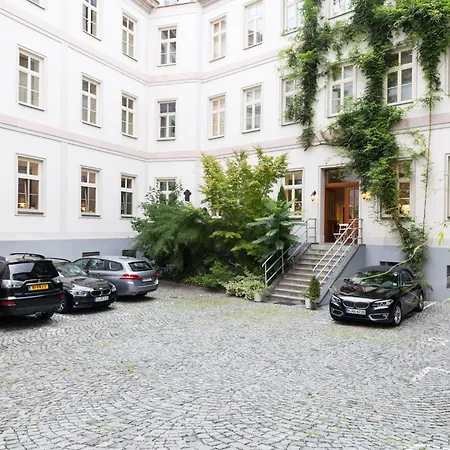 Unitas 4* Praga