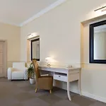Hotel Unitas 4*