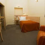 Unitas Hotel 4*
