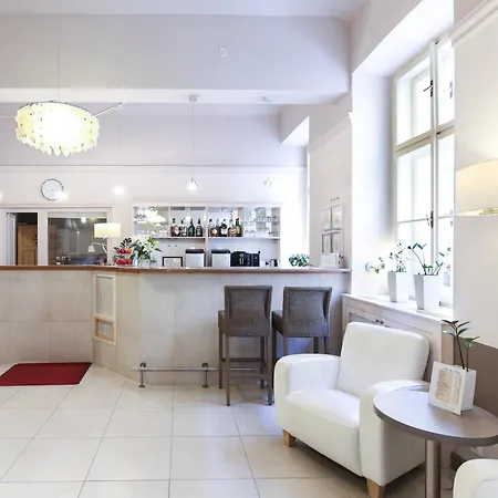 Unitas 4* Prague