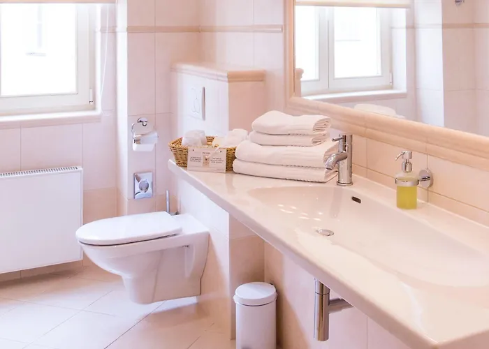 ホテル ウニタス 4*