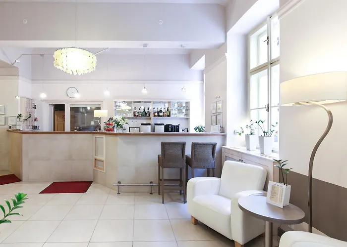 ウニタス 4* プラハ